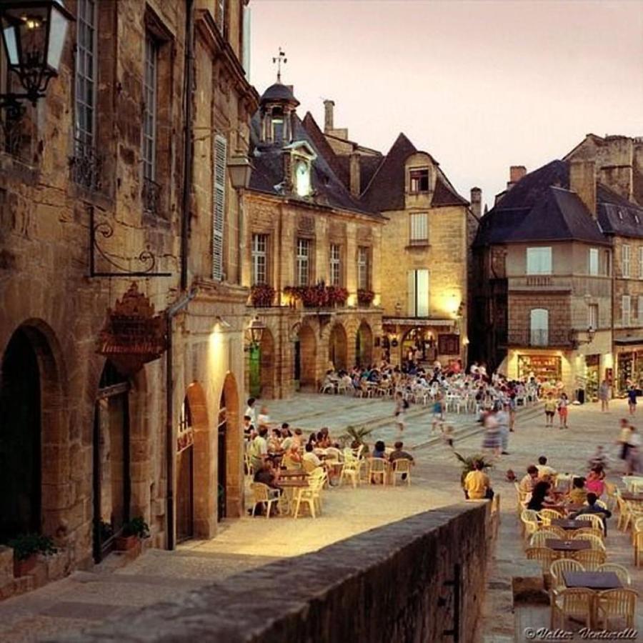 Gite Chez Julie - Clima - Parking Sarlat-la-Caneda Εξωτερικό φωτογραφία